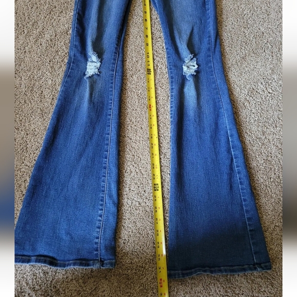 California Vintage SIZE 2 button fly High Rise Denim Ripped Flare stretch jeans - Picture 3 of 6